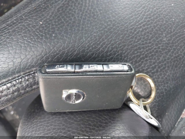 2019 VOLVO XC60 LYVA22RK4KB230886 Photo 10