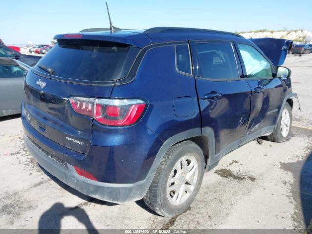 2018 JEEP COMPASS 3C4NJCAB4JT409353 Photo 3
