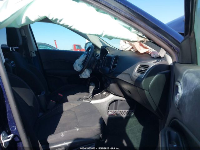 2018 JEEP COMPASS 3C4NJCAB4JT409353 Photo 4