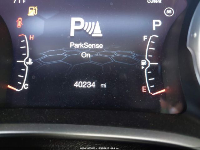 2018 JEEP COMPASS 3C4NJCAB4JT409353 Photo 6