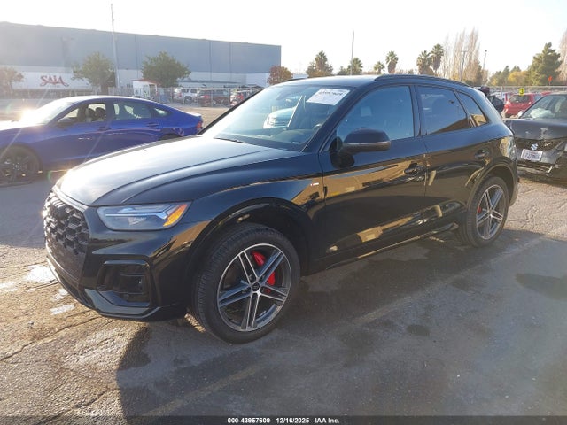 2025 AUDI Q5 WA1E2AFY8S2060774 Photo 1