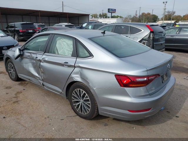 2019 VOLKSWAGEN JETTA 3VWC57BU9KM265228 Photo 2