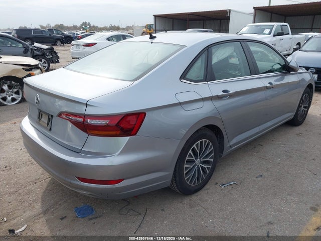 2019 VOLKSWAGEN JETTA 3VWC57BU9KM265228 Photo 3
