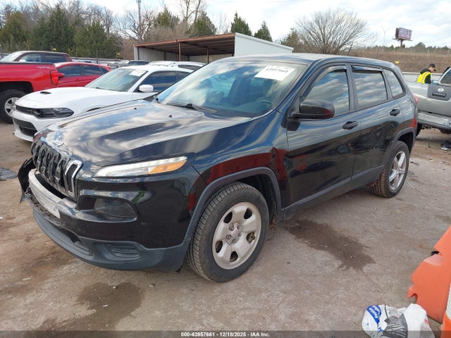 43957661 :رقم المزاد ، 1C4PJLAB6GW165717 vin ، 2016 Jeep Cherokee Sport مزاد بيع