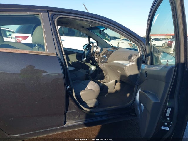 KL8CA6S96FC748079 Chevrolet Spark Ls Manual