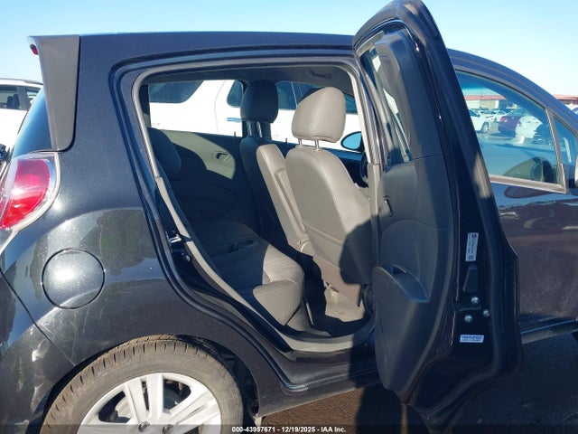 KL8CA6S96FC748079 Chevrolet Spark Ls Manual