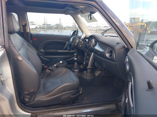 2004 MINI COOPER WMWRC33414TC49782 Photo 4