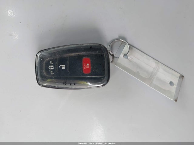 Toyota Prius 2017 JTDKARFU2H3029935 Image 24