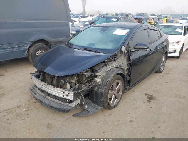 Toyota Prius 2017 JTDKARFU2H3029935 Image 15