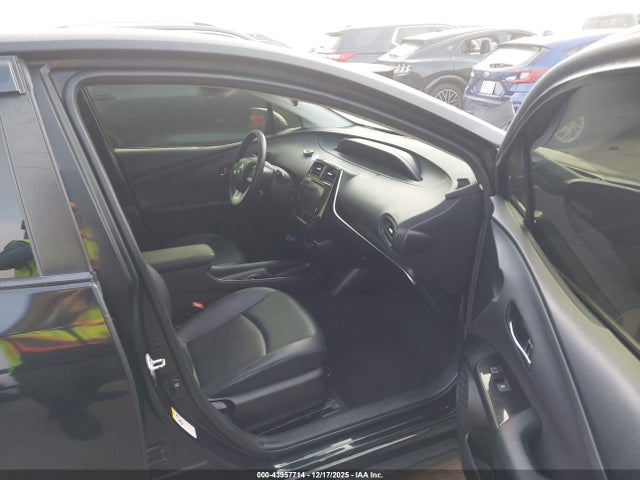 Toyota Prius 2017 JTDKARFU2H3029935 Image 18