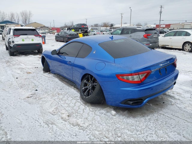 2013 MASERATI GRANTURISMO ZAM45VLAXD0070630 Photo 2