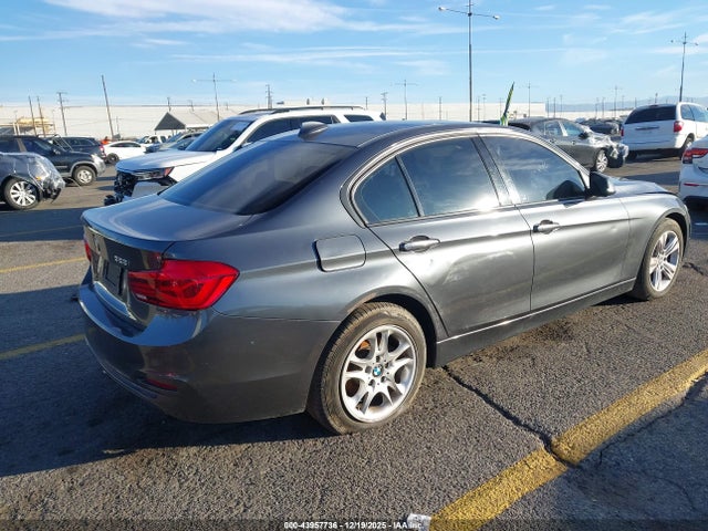 BMW 328I 2016 WBA8E9G52GNU29046 Image 4