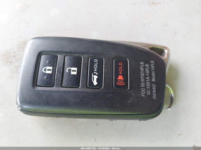 43957762 :رقم المزاد ، 2T2AZMAA4NC226849 vin ، 2022 Lexus Rx 350 مزاد بيع