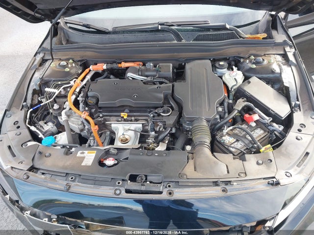 1HGCV3F21NA016932 Honda Accord Hybrid Sport