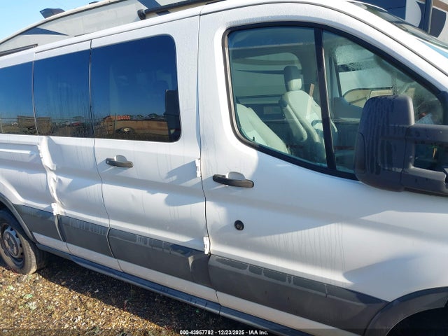 1FBZX2ZM6HKB28140 Ford Transit-350 Xl