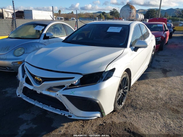 4T1K61AKXPU720160 Toyota CAMRY XSE
