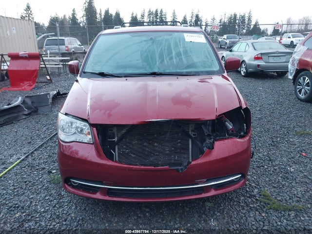 43957794 :رقم المزاد ، 2C4RC1BG8FR644519 vin ، 2015 Chrysler Town & Country Touring مزاد بيع