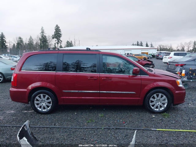 43957794 :رقم المزاد ، 2C4RC1BG8FR644519 vin ، 2015 Chrysler Town & Country Touring مزاد بيع