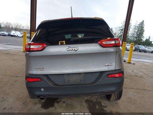 Jeep Cherokee Latitude 2014 1C4PJMCB0EW223370 Image 16