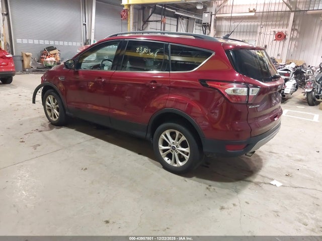 2018 FORD ESCAPE 1FMCU9HD2JUD01243 Photo 2