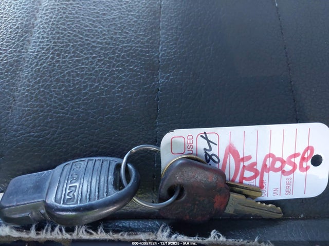 2015 RAM 1500 1C6RR6FG9FS645898 Photo 10