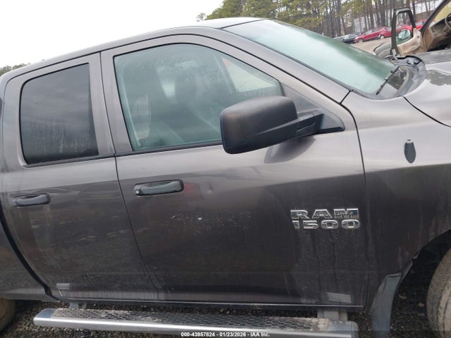 Aukcja sprzedaży 2015 Ram 1500 Tradesman, vin: 1C6RR6FG9FS645898, numer aukcji: 43957824