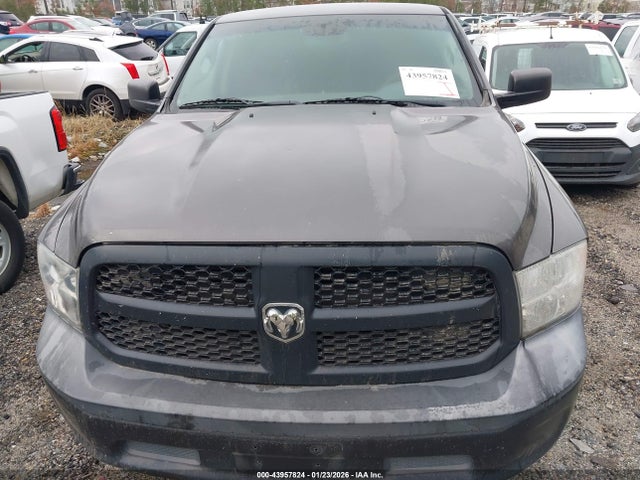 2015 RAM 1500 1C6RR6FG9FS645898 Photo 5