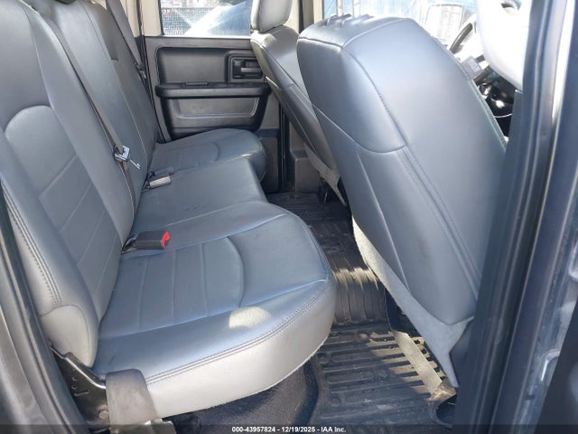 2015 RAM 1500 1C6RR6FG9FS645898 Photo 7