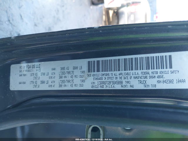 2015 RAM 1500 1C6RR6FG9FS645898 Photo 8
