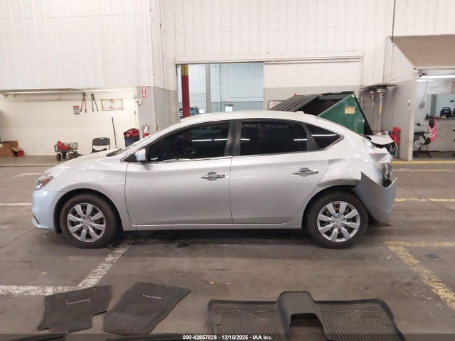 3N1AB7AP9HY359743 Nissan SENTRA SV