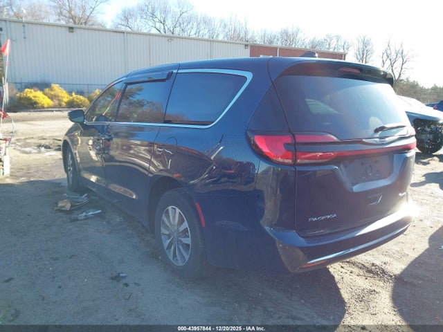 2023 Chrysler Pacifica Hybrid Touring L მანქანა იყიდება აუქციონზე, vin: 2C4RC1L77PR630840, აუქციონის ნომერი: 43957844