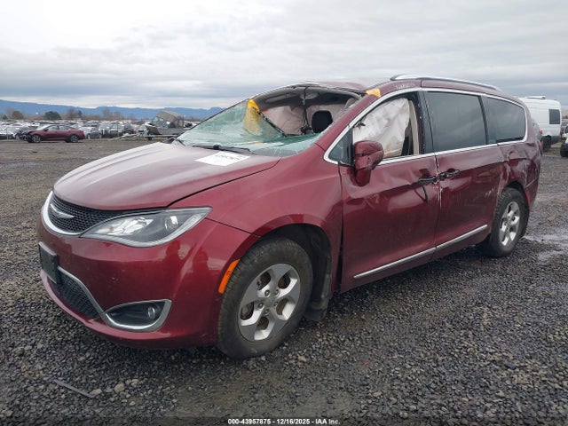 Chrysler Pacifica Touring-l Plus 2017 2C4RC1EG1HR736134 Image 2