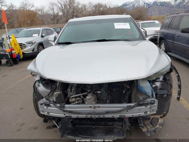 3GNKBHRS2LS618477 Chevrolet Blazer Awd 2lt