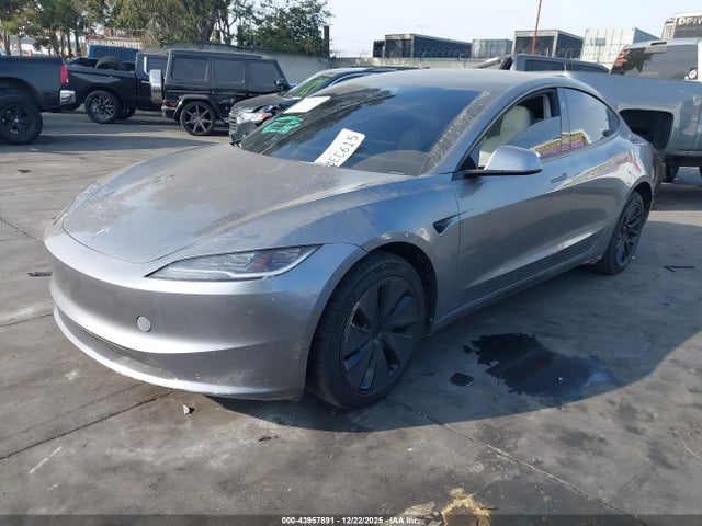 2025 TESLA MODEL 3 5YJ3E1EAXSF025000 Photo 1