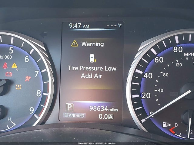 2015 Infiniti Q50 Premium მანქანა იყიდება აუქციონზე, vin: JN1BV7AR1FM421830, აუქციონის ნომერი: 43957895
