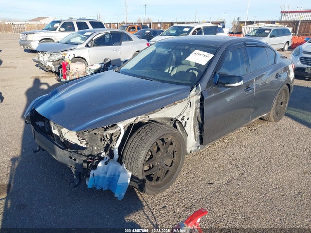 2015 Infiniti Q50 Premium მანქანა იყიდება აუქციონზე, vin: JN1BV7AR1FM421830, აუქციონის ნომერი: 43957895