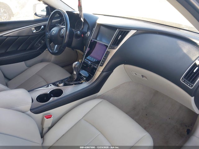 2015 Infiniti Q50 Premium მანქანა იყიდება აუქციონზე, vin: JN1BV7AR1FM421830, აუქციონის ნომერი: 43957895