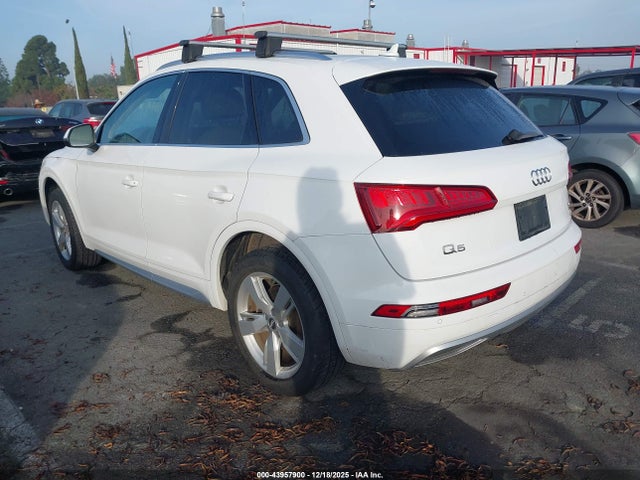 2018 AUDI Q5 WA1BNAFY5J2146195 Photo 2
