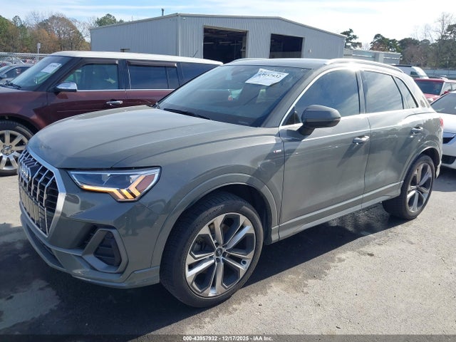 2020 AUDI Q3 WA1EECF31L1035648 Photo 1