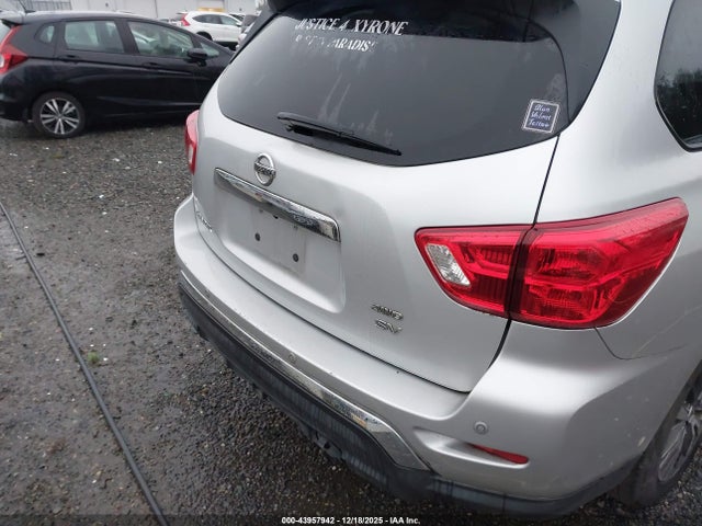 5N1DR2MMXKC599566 Nissan Pathfinder Sv