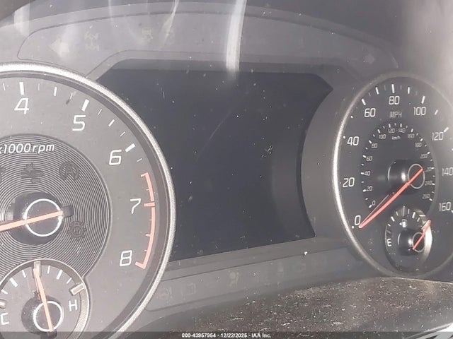 KNAE25LA0J6011125 KIA Stinger Premium