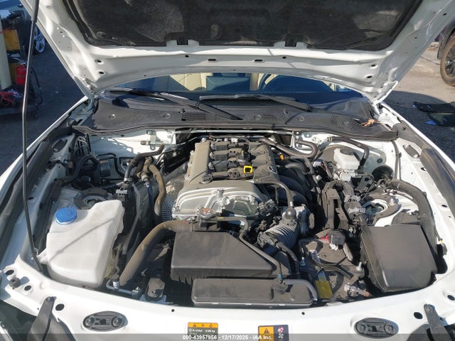 2024 MAZDA MX-5 MIATA RF JM1NDAM72R0606047 Photo 9