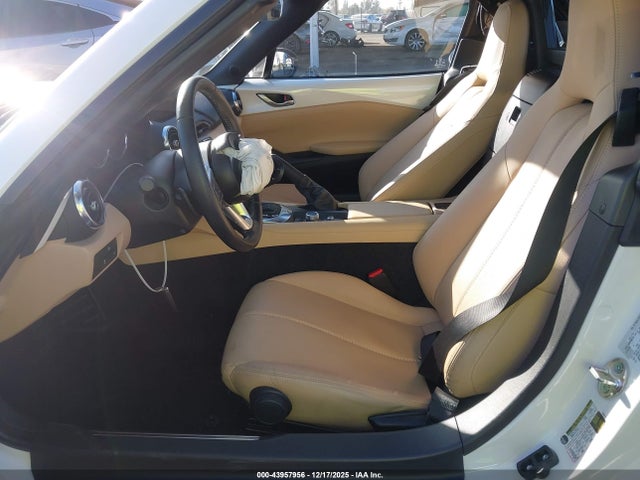 2024 MAZDA MX-5 MIATA RF JM1NDAM72R0606047 Photo 7