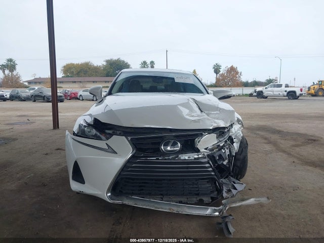 Продаж на аукціоні авто 2019 Lexus Is 300, vin: JTHBA1D24K5094864, номер лоту: 43957977