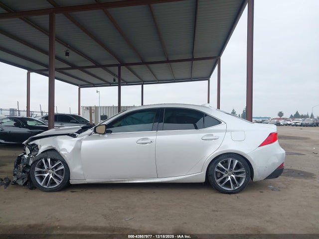 Продаж на аукціоні авто 2019 Lexus Is 300, vin: JTHBA1D24K5094864, номер лоту: 43957977