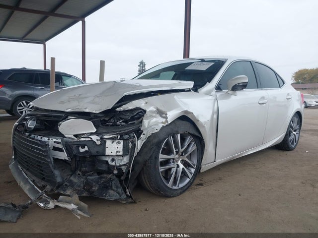 Продаж на аукціоні авто 2019 Lexus Is 300, vin: JTHBA1D24K5094864, номер лоту: 43957977