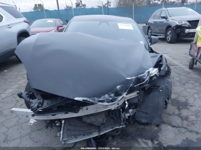 Tesla Model S Long Range Dual Motor All-wheel Drive 2021 5YJSA1E53MF435165 Image 12