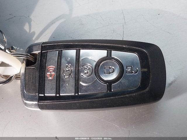 2FMPK3J9XJBB31150 Ford EDGE SEL