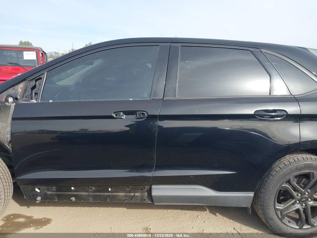 2FMPK3J9XJBB31150 Ford EDGE SEL