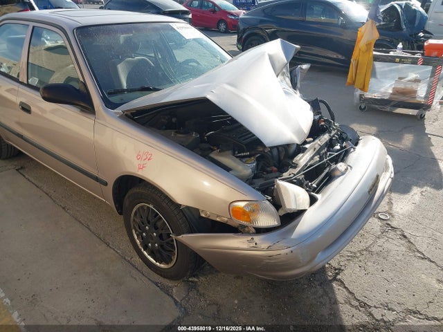 2000 Chevrolet Prizm მანქანა იყიდება აუქციონზე, vin: 1Y1SK548XYZ424322, აუქციონის ნომერი: 43958019